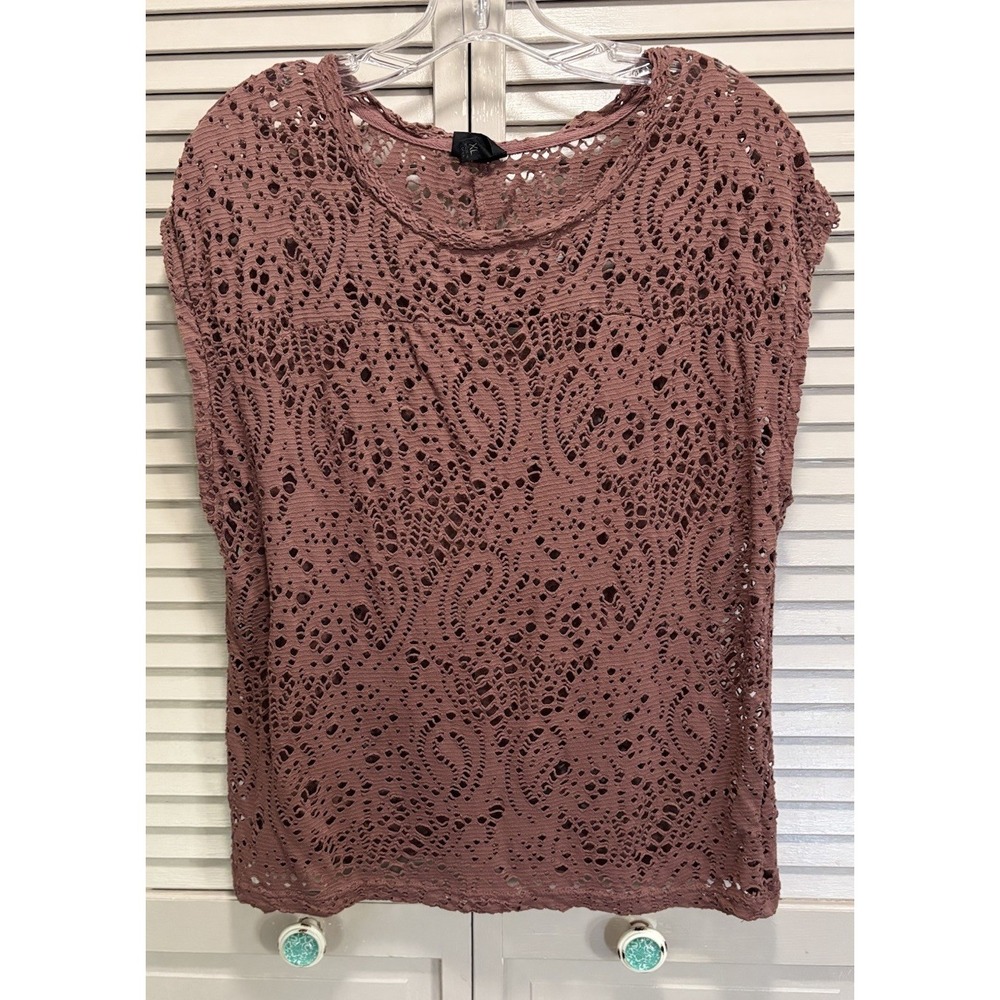 Mossimo Holey Paisley Short Cap Sleeve Round Neck Top Size XL Soft